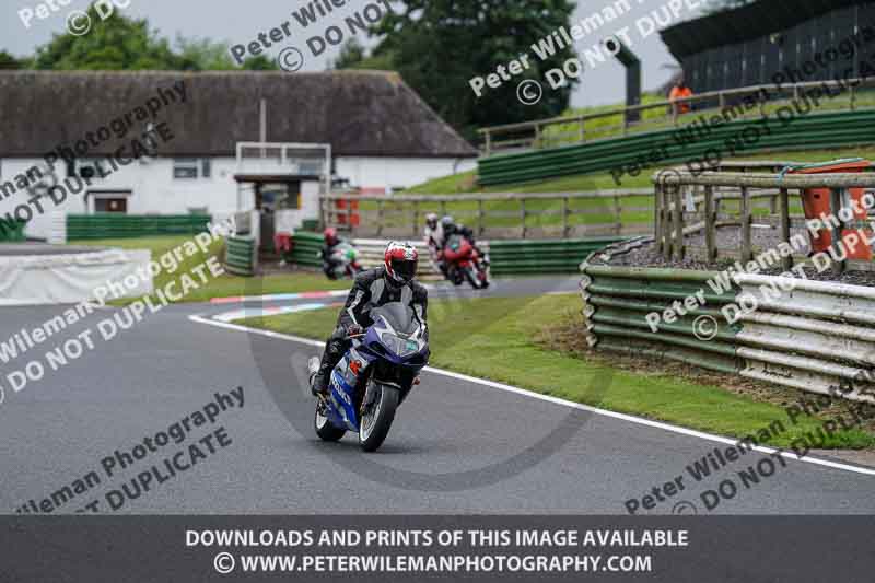 enduro digital images;event digital images;eventdigitalimages;mallory park;mallory park photographs;mallory park trackday;mallory park trackday photographs;no limits trackdays;peter wileman photography;racing digital images;trackday digital images;trackday photos